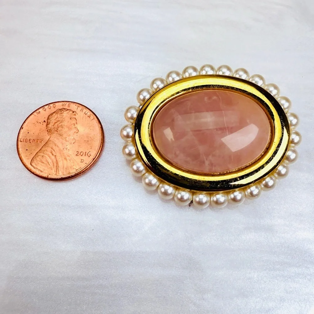 Vintage Napier, goldtone & pink, faux pearl detail, Brooch